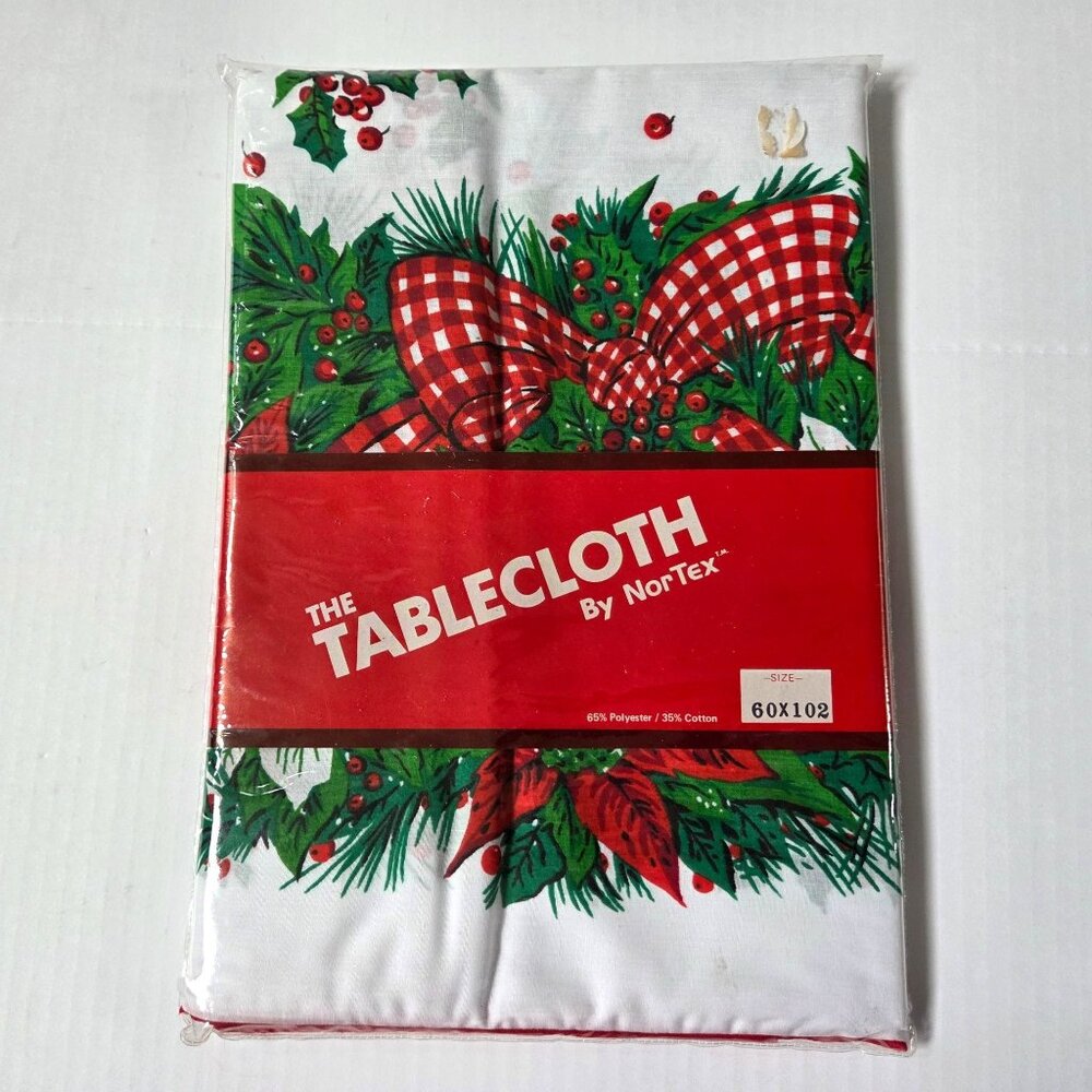 Vintage Nortex Tablecloth White Red Poinsettias Holly Cotton/Poly MCM 60X102 NEW